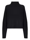 Laneus Turtleneck Raglan-sleeves Sweater In Black