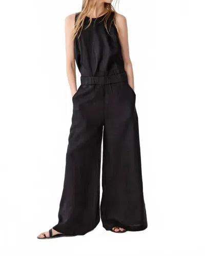 Lanhtropy Yves Linen Top In Black