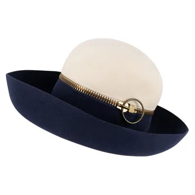 Pre-owned Lanvin Blue And White Felt Hat