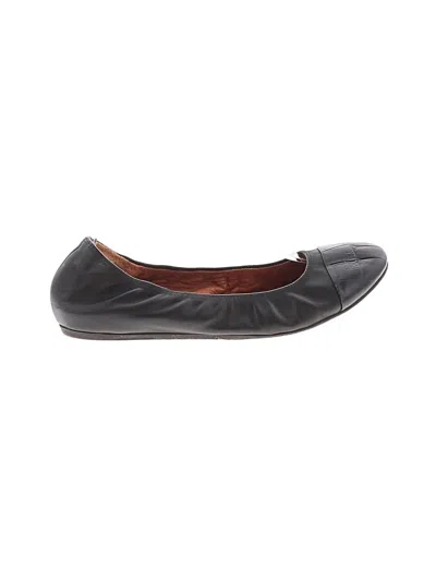 Pre-owned Lanvin Flats In Black