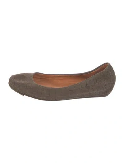 Pre-owned Lanvin Leather Ballet Flats In Neutral