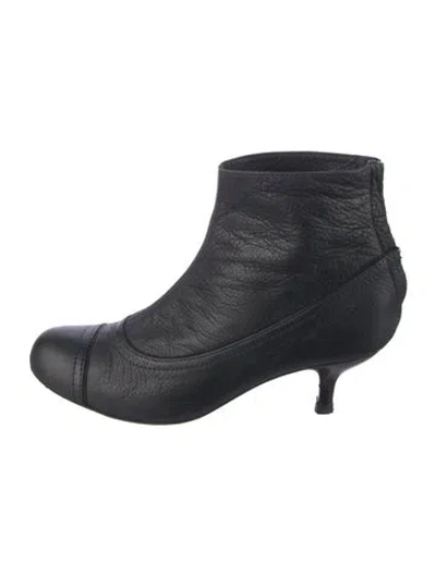 Pre-owned Lanvin Leather Boots In Black