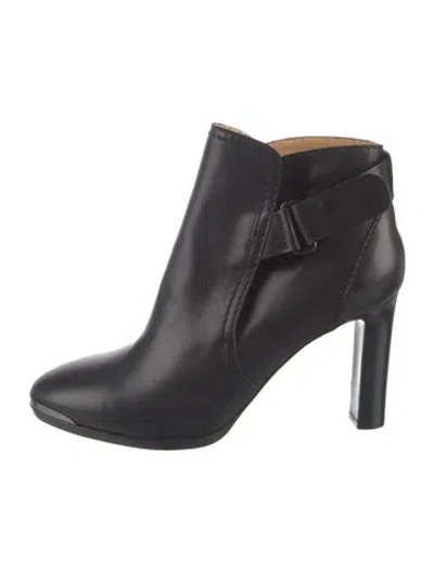 Pre-owned Lanvin Leather Boots In Black