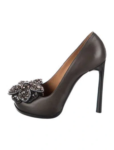 Pre-owned Lanvin Leather Crystal Embellishments Pumps In Brown