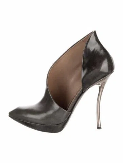 Pre-owned Lanvin Leather D'orsay Pumps In Black