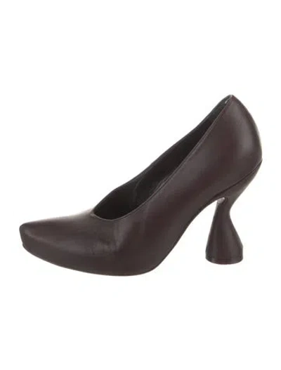 Pre-owned Lanvin Leather Pumps In Brown
