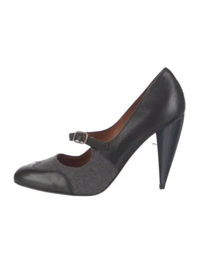 Pre-owned Lanvin Leather Pumps In Gray