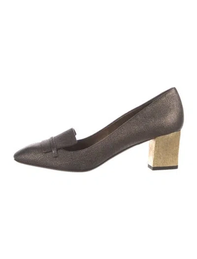Pre-owned Lanvin Leather Pumps In Gray