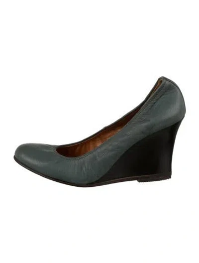 Pre-owned Lanvin Leather Pumps In Green