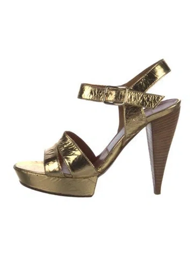 Pre-owned Lanvin Leather Sandals In Gold/metallic