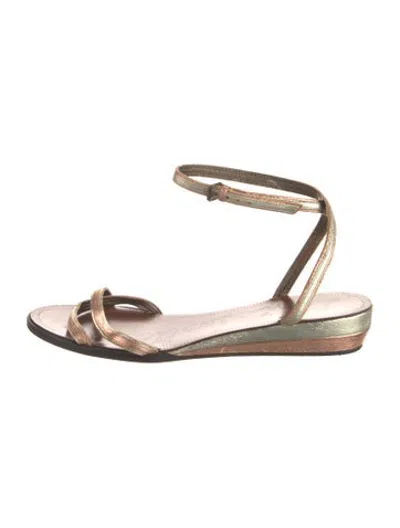 Pre-owned Lanvin Leather Sandals In Metallic