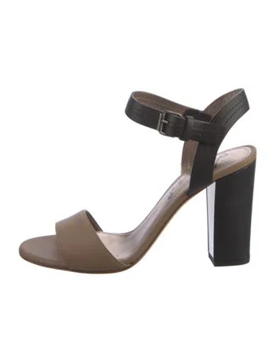 Pre-owned Lanvin Leather Sandals In Multi