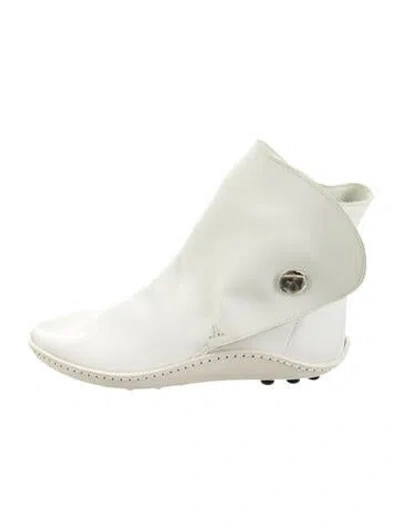 Pre-owned Lanvin Leather Slouch Boots In White