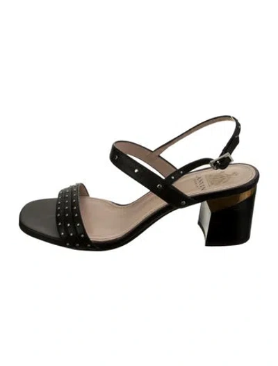 Pre-owned Lanvin Leather Studded Accents Sandals In White