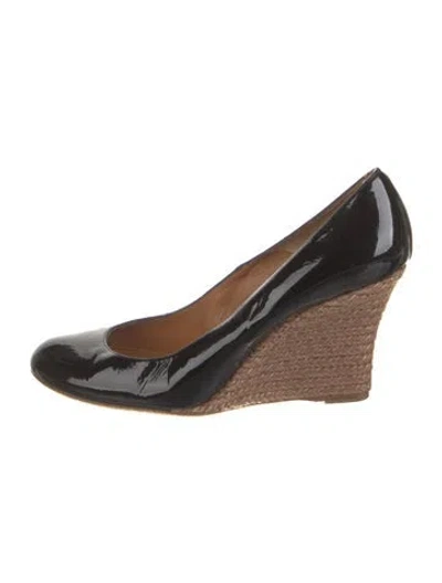 Pre-owned Lanvin Patent Leather Pumps In Black