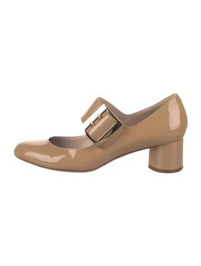 Pre-owned Lanvin Patent Leather Pumps In Neutrals
