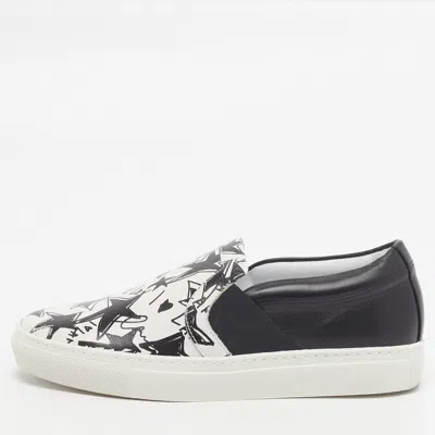 Pre-owned Lanvin Size 35 Black/white Leather Star Print Slip On Sneakers