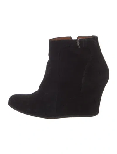 Pre-owned Lanvin Suede Boots In Black