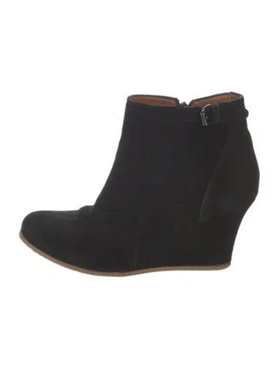 Pre-owned Lanvin Suede Boots In Black