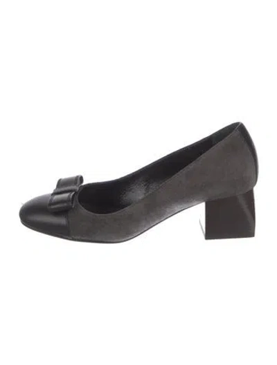 Pre-owned Lanvin Suede Bow Accents Pumps In Gray