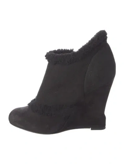 Pre-owned Lanvin Suede Mules In Black