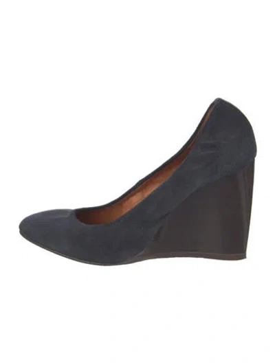 Pre-owned Lanvin Suede Pumps In Blue