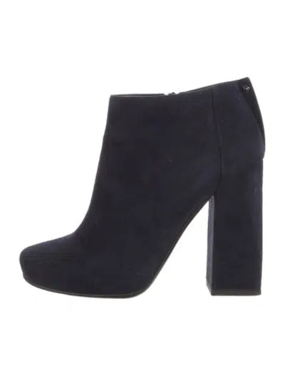 Pre-owned Lanvin Suede Pumps In Blue