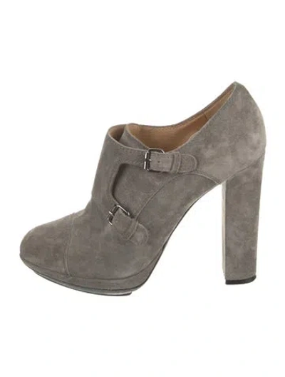 Pre-owned Lanvin Suede Pumps In Gray