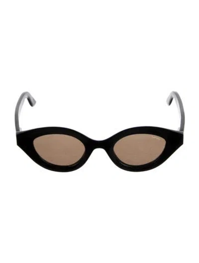 Pre-owned Lapima Cat-eye Tinted Sunglasses In Black