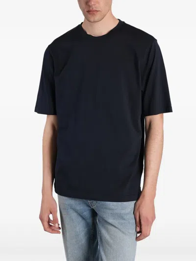 Lardini Logo-tag Side-slit T-shirt In Black