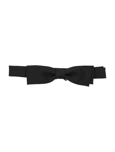 Lardini Sophisticated Men's Tie In Luxurious Fabric In Black