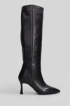 L'arianna High Heels Boots In Black