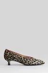 L'arianna Pumps In Animal Print