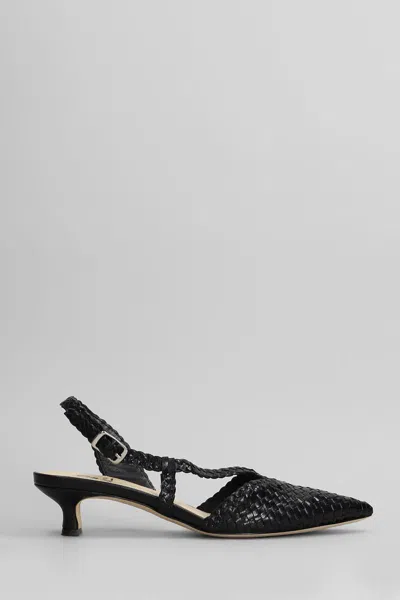 L'arianna Pumps In Black