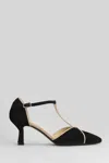 L'arianna Pumps In Black