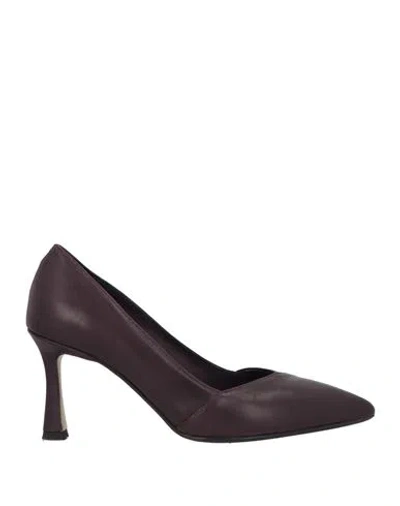 L'arianna Woman Pumps Deep Purple Size 6 Leather