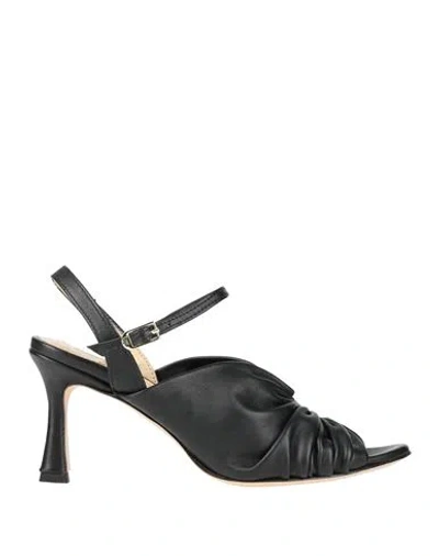 L'arianna Woman Sandals Black Size 7 Leather