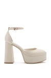 Larroude Larroudé Ari Pump In Ivory Leather