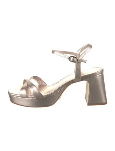 Pre-owned Larroude Bianca Leather Sandals W/ Tags