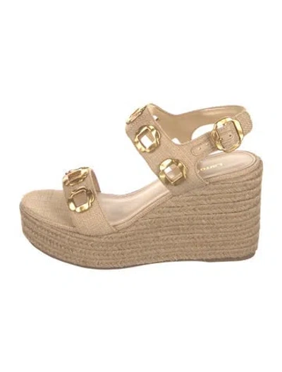 Pre-owned Larroude Canvas Espadrilles In Neutral