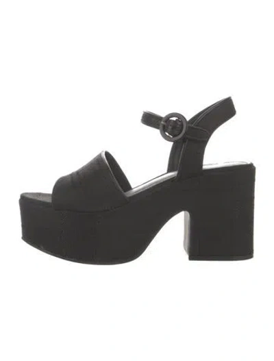 Pre-owned Larroude Canvas Sandals In Black