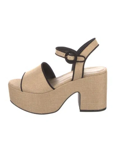 Pre-owned Larroude Canvas Sandals In Neutral