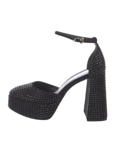 Pre-owned Larroude Crystal Embellishments Pumps In Black