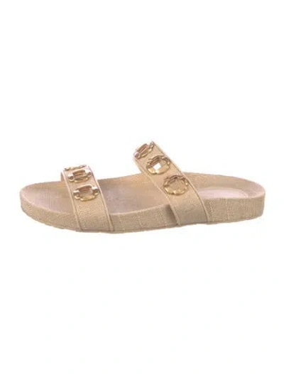 Pre-owned Larroude Flats In Neutrals