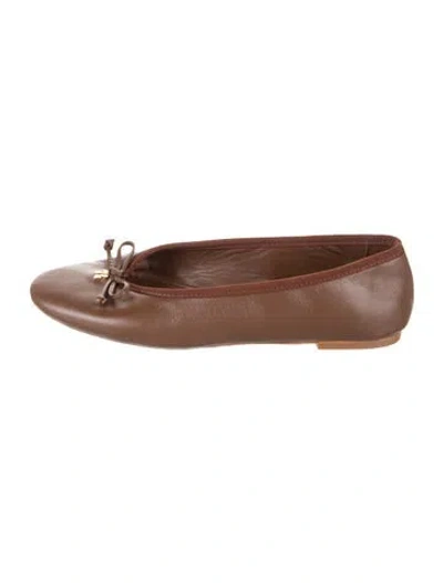 Pre-owned Larroude Leather Ballet Flats In Brown