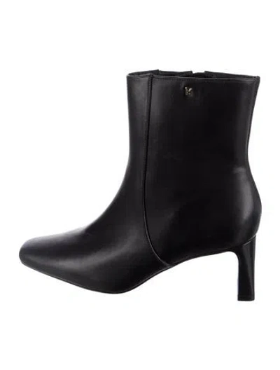 Pre-owned Larroude Leather Boots In Black