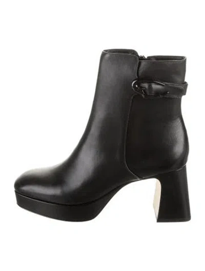 Pre-owned Larroude Leather Boots In Black