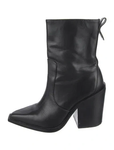 Pre-owned Larroude Leather Boots In Black