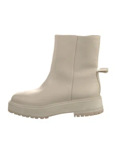 Pre-owned Larroude Leather Boots In Neutral