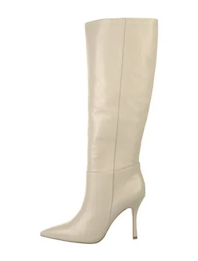 Pre-owned Larroude Leather Boots In White